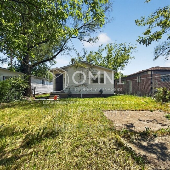 Photo - 7161 Varjo St