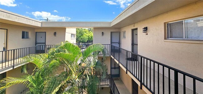 Photo - 2763 Woodgate Ln Condominio Unidad 307