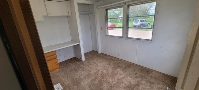 Photo - 112 E Cherry St