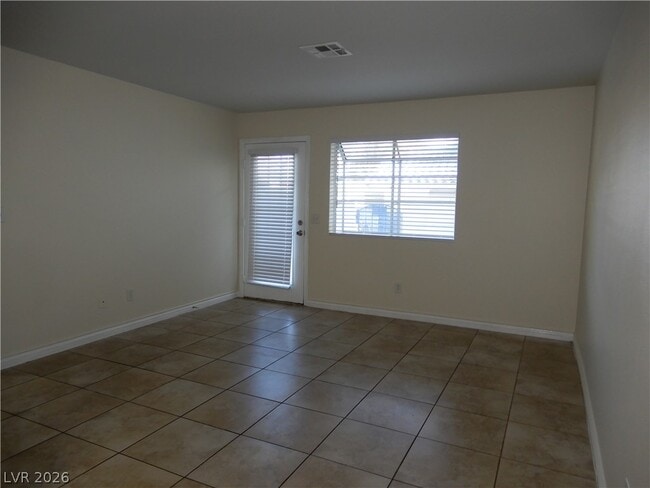 Photo - 2120 Petersham Ct