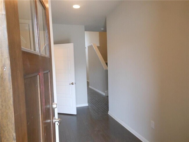 Photo - 2304 S Lakeline Blvd Unit 452