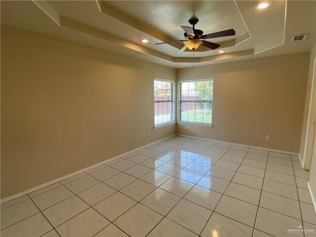 Photo - 17 Truman St