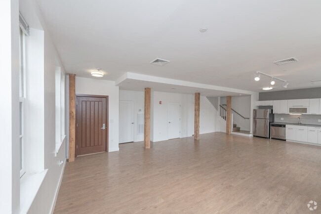 2 BR, 2.5 BA