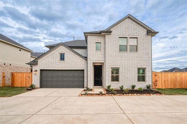 Photo - 31139 Mahogany Fir Trl Casa