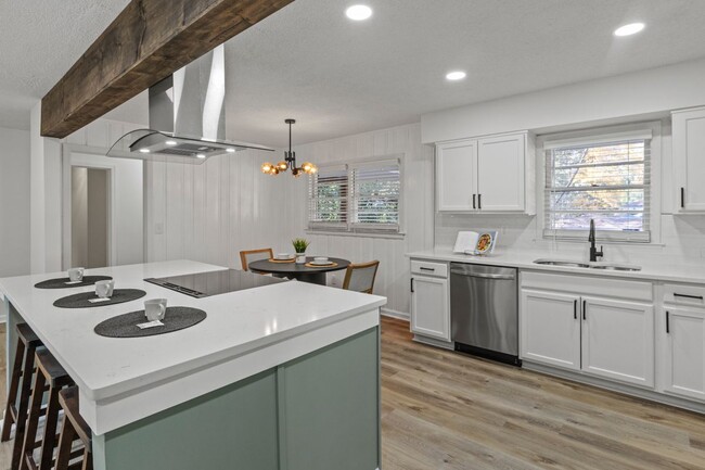 Photo - 2378 Green Forrest Dr