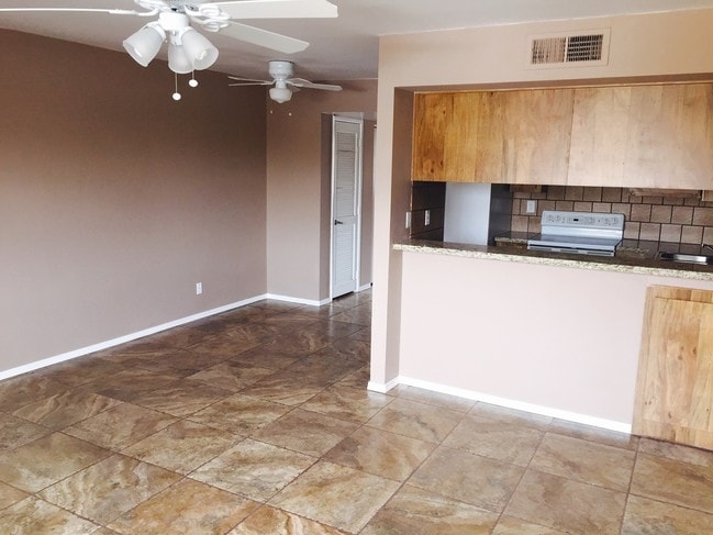 Kitchen - The Graybriar