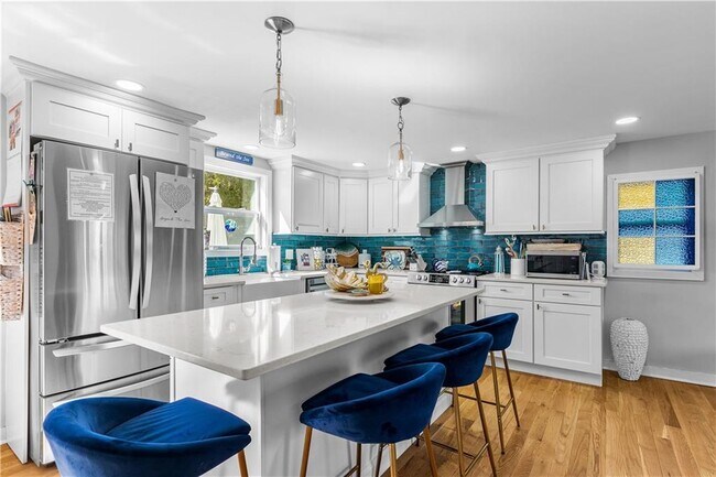 Photo - 391 Valley Rd