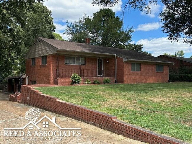 Building Photo - Spacious 3-Bedrooms in White Station Schoo... Rental