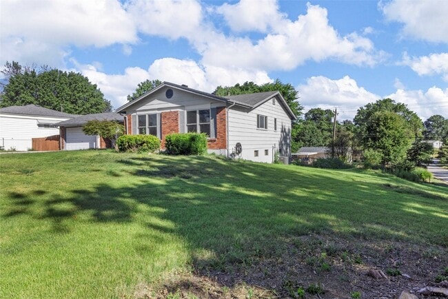 Photo - 1109 Brittany Pkwy