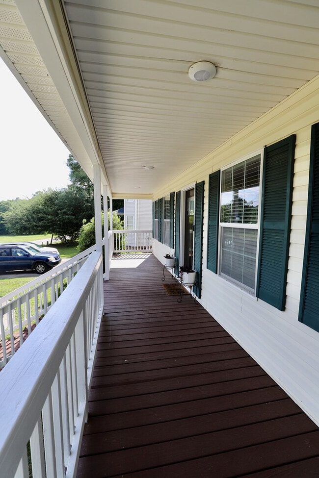 Photo - 1910 Lybrand St