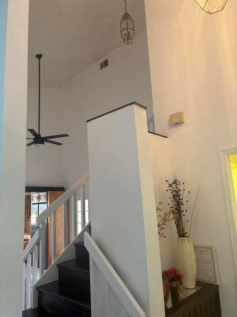 Photo - 650 Toxaway Dr