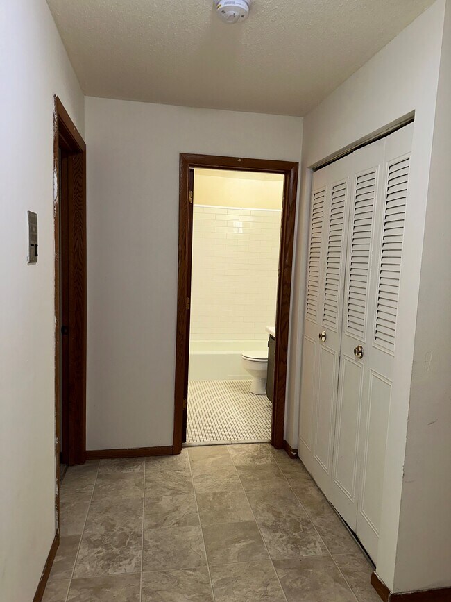 Photo - Phalen View Apartments