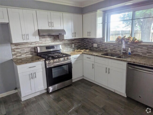 Building Photo - 4127 Swinden Dr Rental