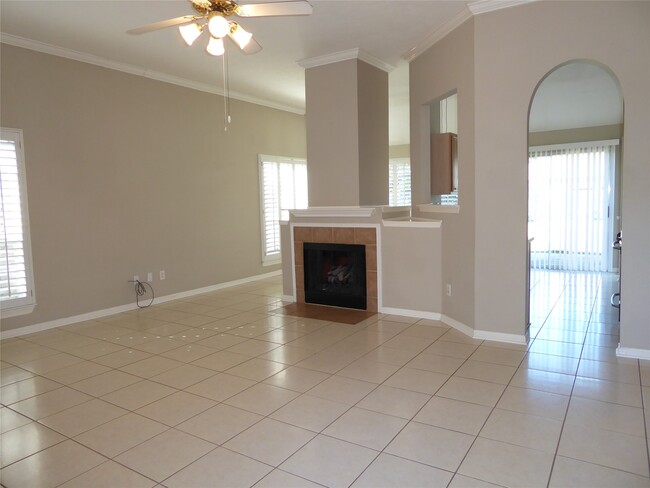 Photo - 6419 Diamond Rock Dr