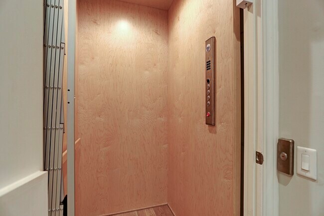 Photo - 1152 Mosaico Ln