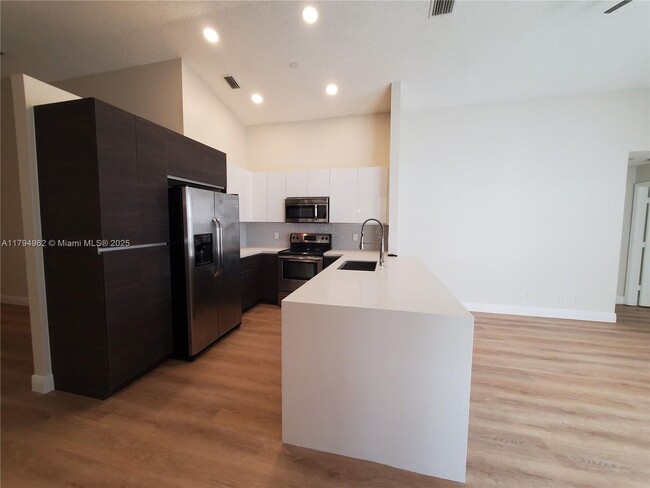 Photo - 858 Briar Ridge Rd Casa