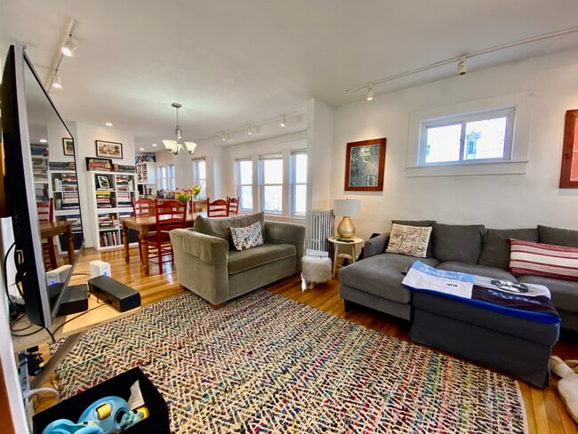 Photo - 39 Westford St Unit 1