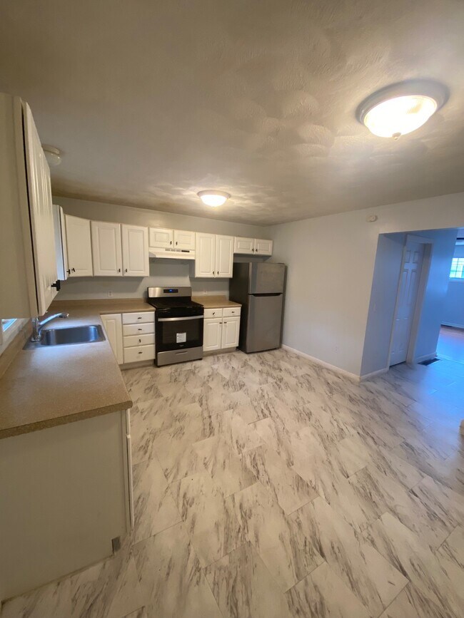 Photo - 29 Fortin Ave