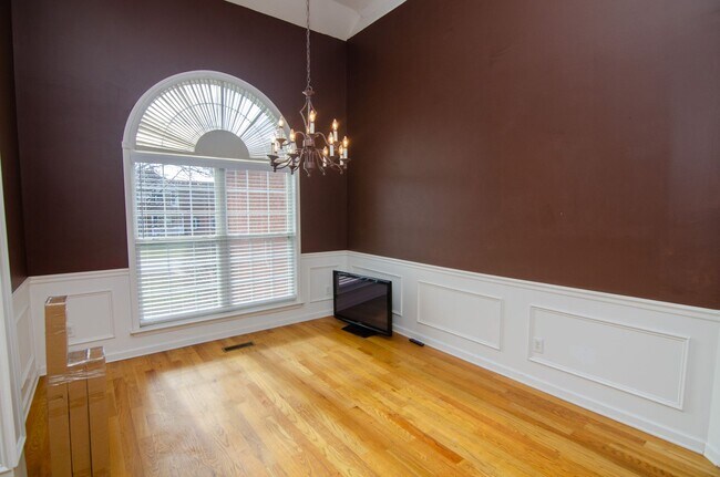 Photo - 3308 Milton Ct