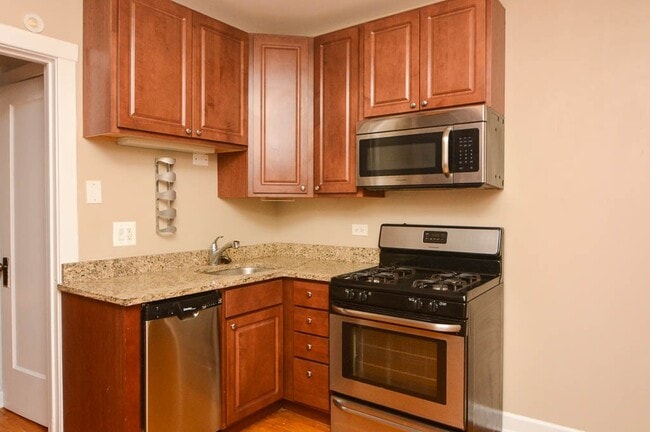 Photo - 4902 W Ainslie St Unit J00P