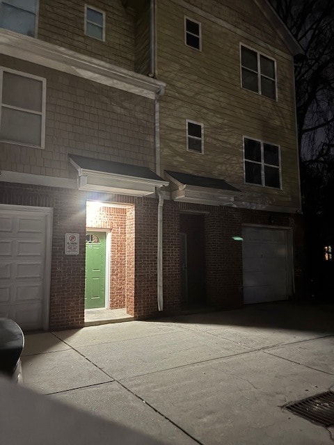 2125 Hollywood Dr - 2125 Hollywood Dr NW