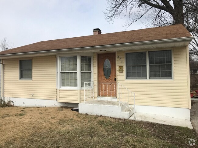 Building Photo - 221 Ben Nevis Rd Rental