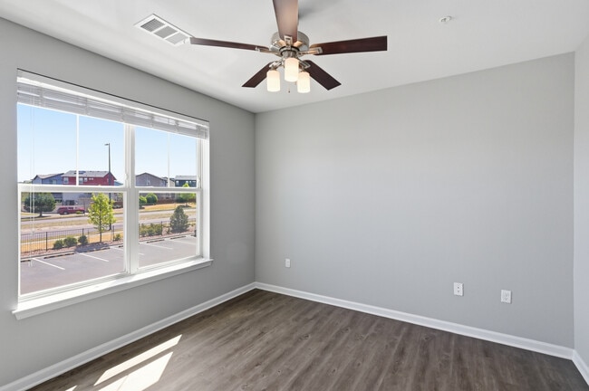 Habitaciones espaciosas que te hacen sentir como en casa.