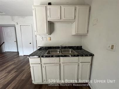 Photo - 579 Van Buren Ave