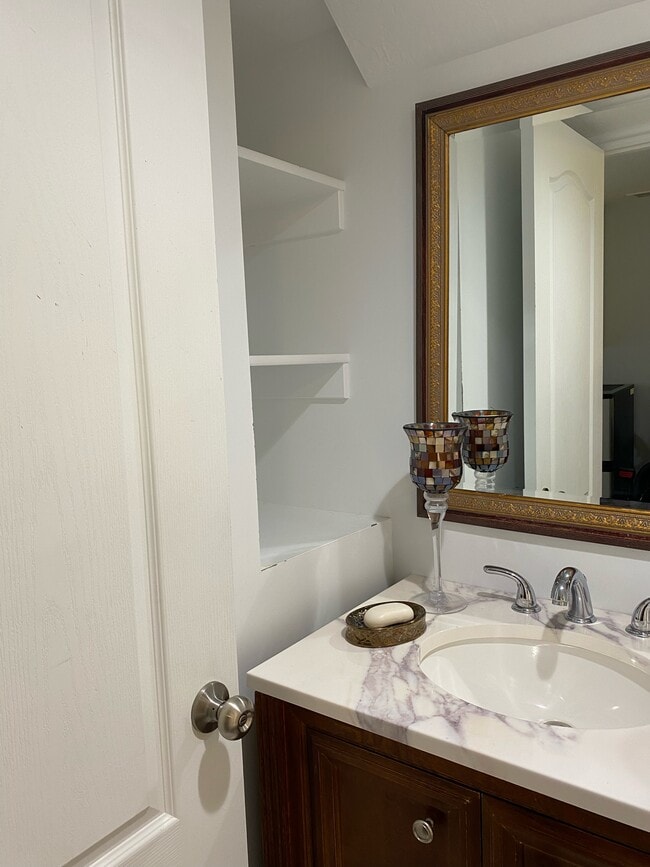 Photo - 563 E Thatcher Way Unit Basement