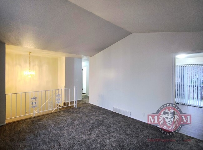 Photo - Beautiful Remodeled 4 Bd 2 Bath Home