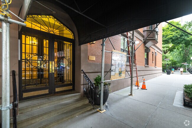 Photo - Gramercy Park