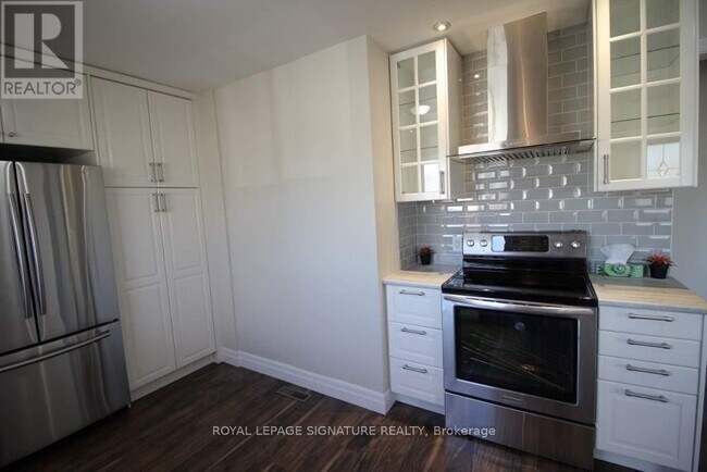 Photo - 18 Independence Dr