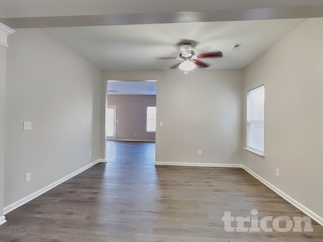 Photo - 8600 Old Potters Rd