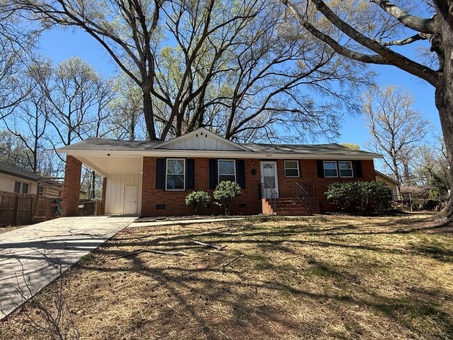 Building Photo - 4629 Cinderella Rd