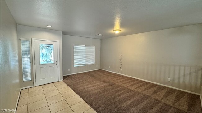 Photo - 10585 Medicine Bow St