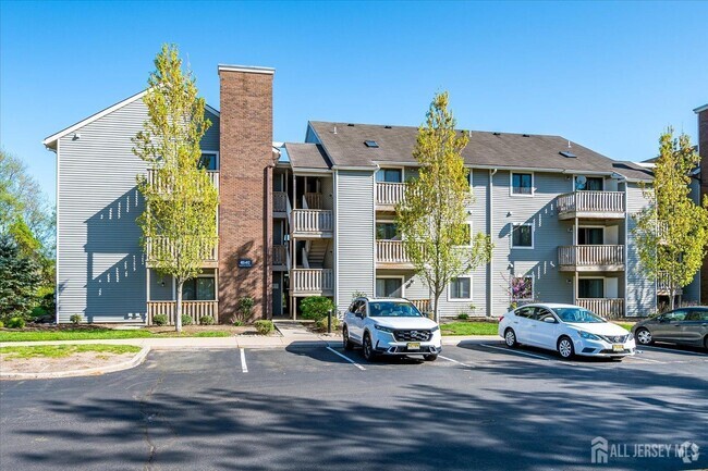 Building Photo - 405 Ravens Crest Dr Rental