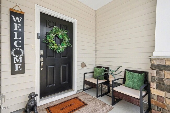 Photo - 3 Bedroom 2.5 Bathroom Townhome w/ 1 car garage in a prime location of Flowers Plantation