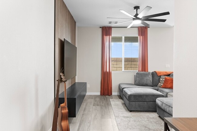Photo - Beautiful 2 Story TownHome in Inspirada