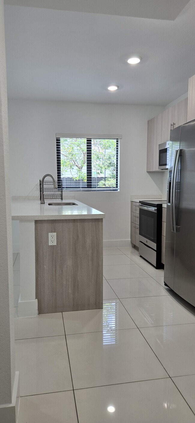 Photo - 1159 NW 3rd St