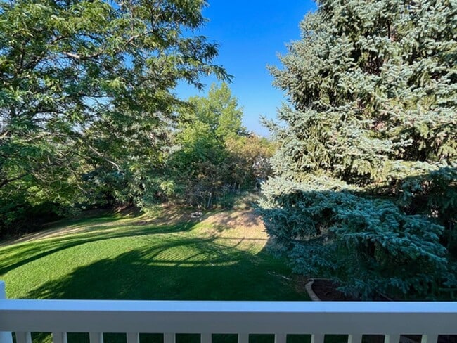 Photo - Beautiful home with amazing views and larg...