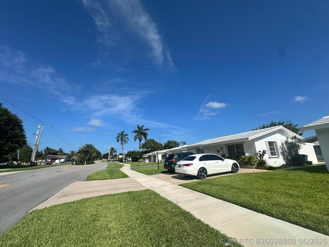 Photo - 806 Ocean Dr