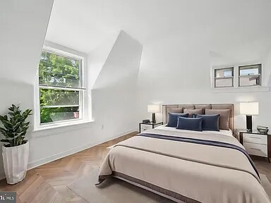 Photo - 4814 Chester Ave Unit 10