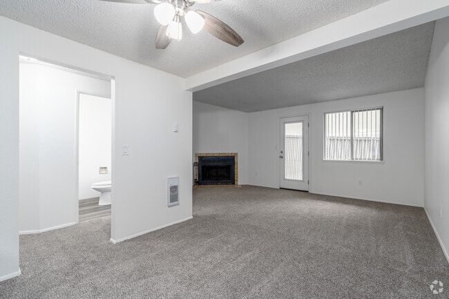 2BR, 1.5BA - 1,180SF - Living Room