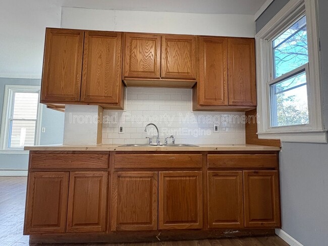 Photo - 3 Omo St Unit 2