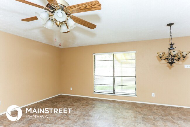 Photo - 6412 Sandhurst Ln E