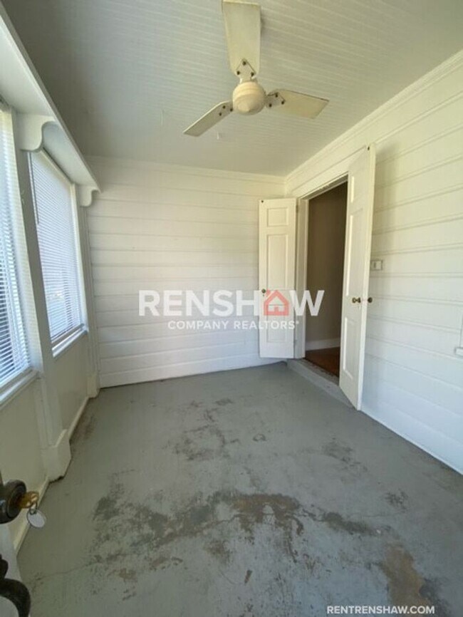 Classic 2/1 In Berclair Now Available For House House Rental in Memphis, TN