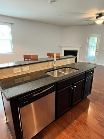Photo - 7043 Woodsbay Lane