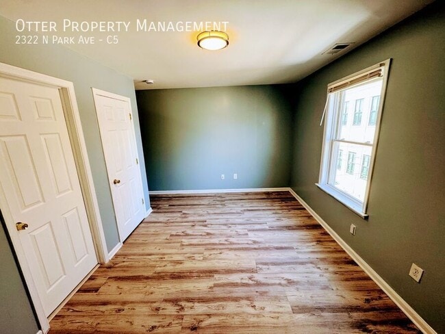 Photo - 2322 N Park Ave Unidad C5