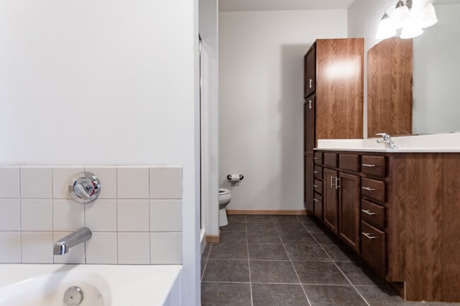 1101 on Main Apartment Homes