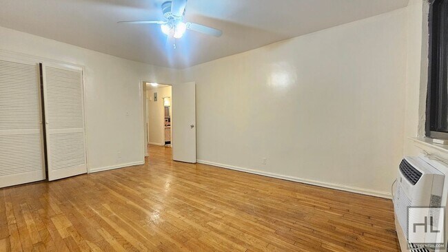 Photo - 24 STREET Unidad 3